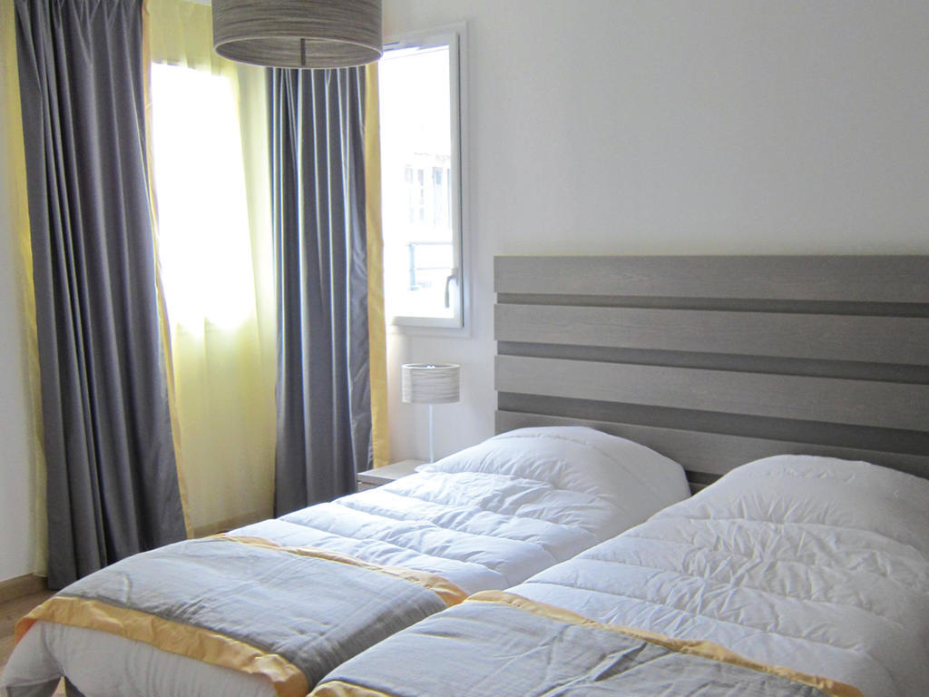 Lagrange Vacances Les Patios Eugenie Biarritz Kamer foto