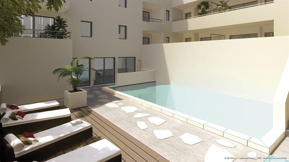 Lagrange Vacances Les Patios Eugenie Biarritz Buitenkant foto